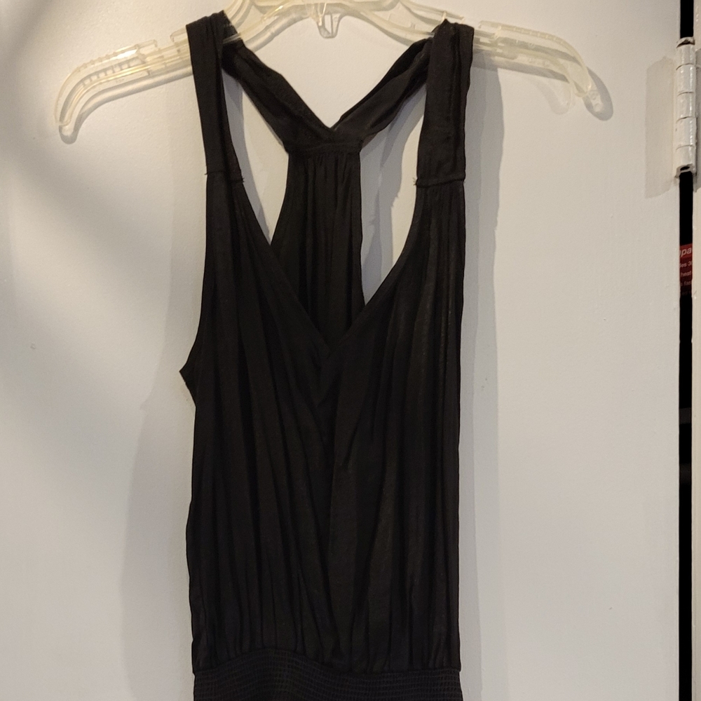 LBD - Picture 3 of 4